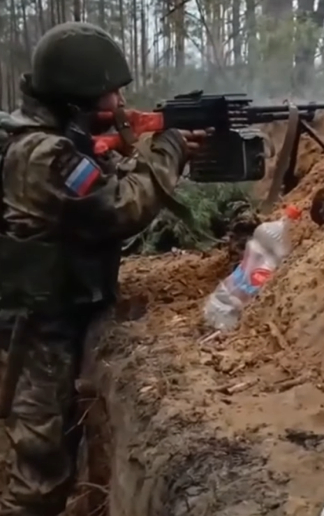 Пулемётчик